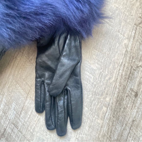 Fownes Brothers Leather Gloves
(NWT) with Fur Cuffs Sz M - Picture 5 of 14